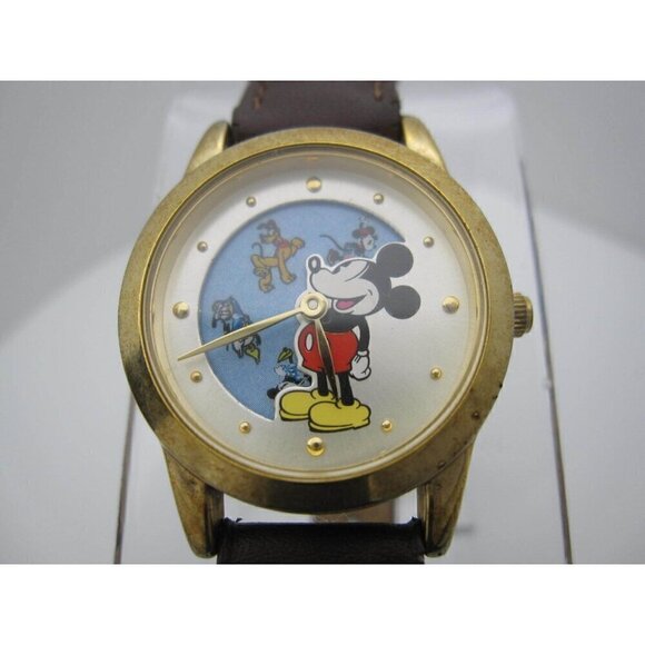 Mickey Mouse \